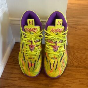 EUC!! Men’s PUMA Lamelo Ball Yellow/Purple MELO Men’s Size 8